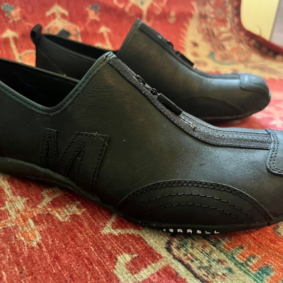 Merrill Barrado shoe. Women’s size 9 - Picture 2 of 4